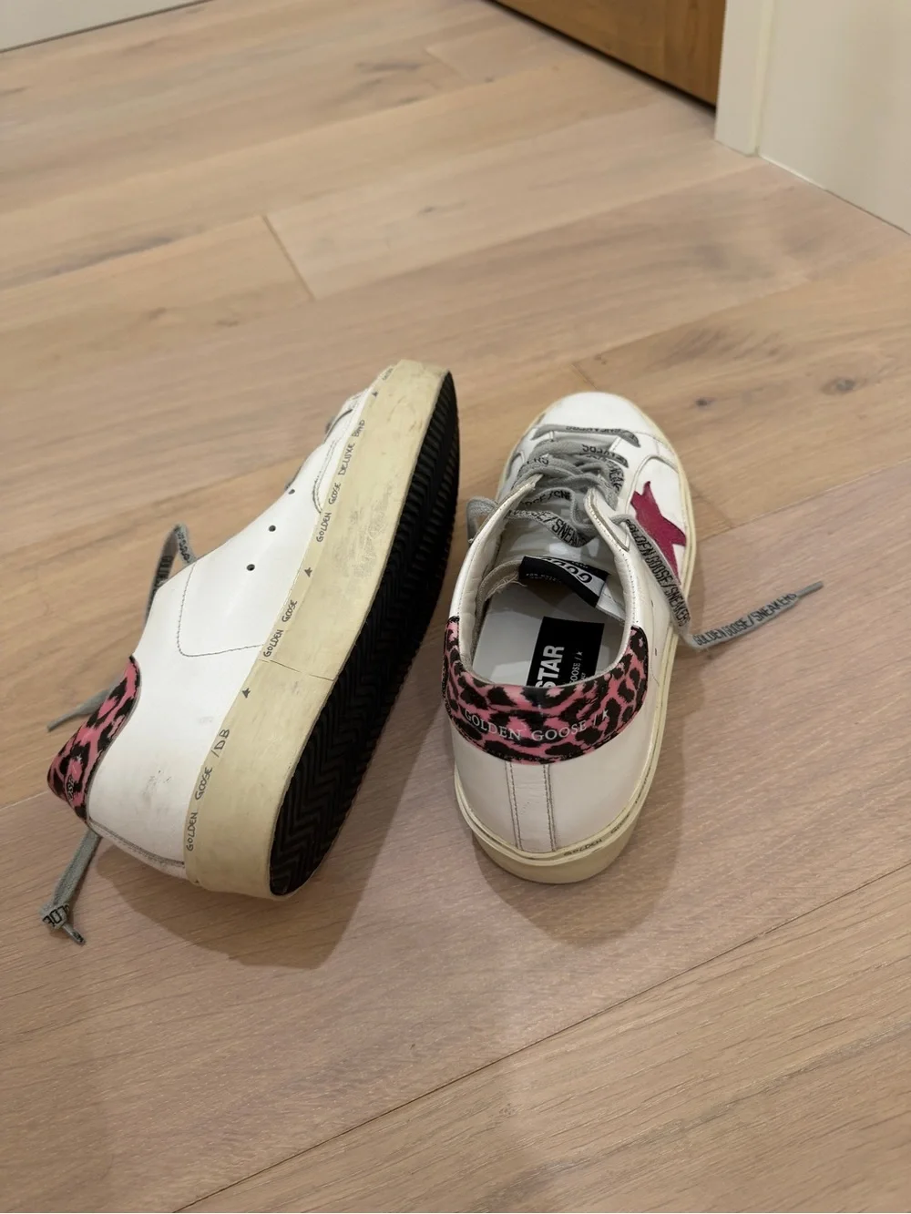 Golden Goose White Leather Sneakers with Pink Star and Pink Leopard Heel Tab